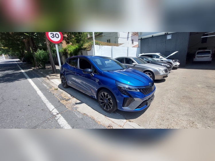Renault Clio hybr 145cv foto 13